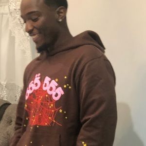 Meet your Posher, Brandon